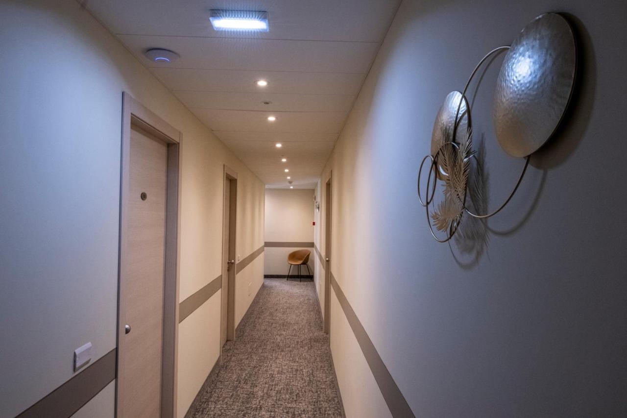 Hotel Boston 3*