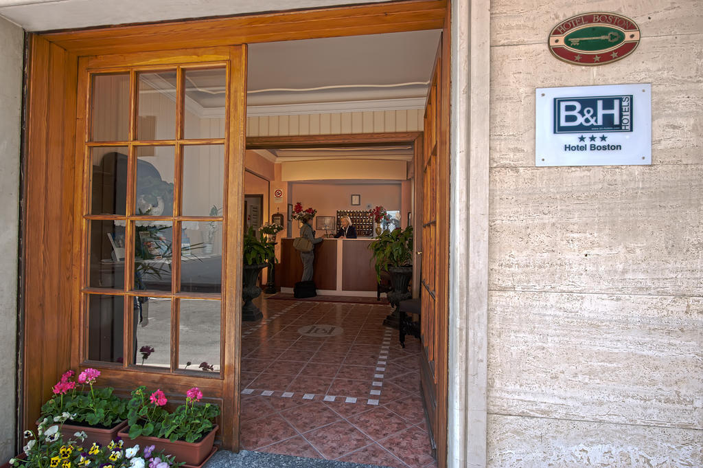 Boston Hotel 3*
